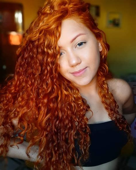 Ruiva .